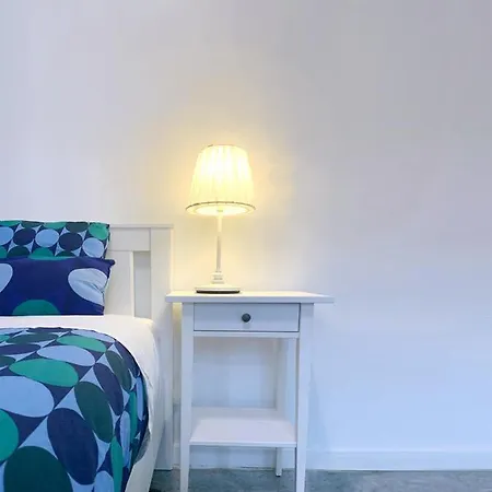 Apartment Campolide Door Lisbon