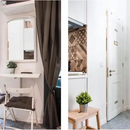 Campolide Door * Lisbon