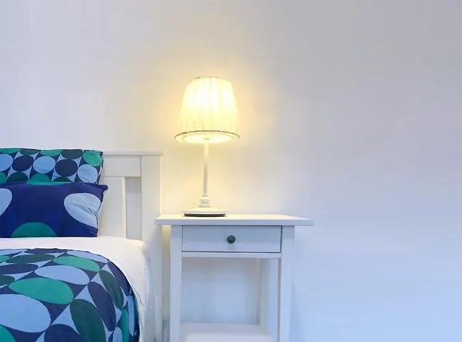 Apartment Campolide Door Lisbon